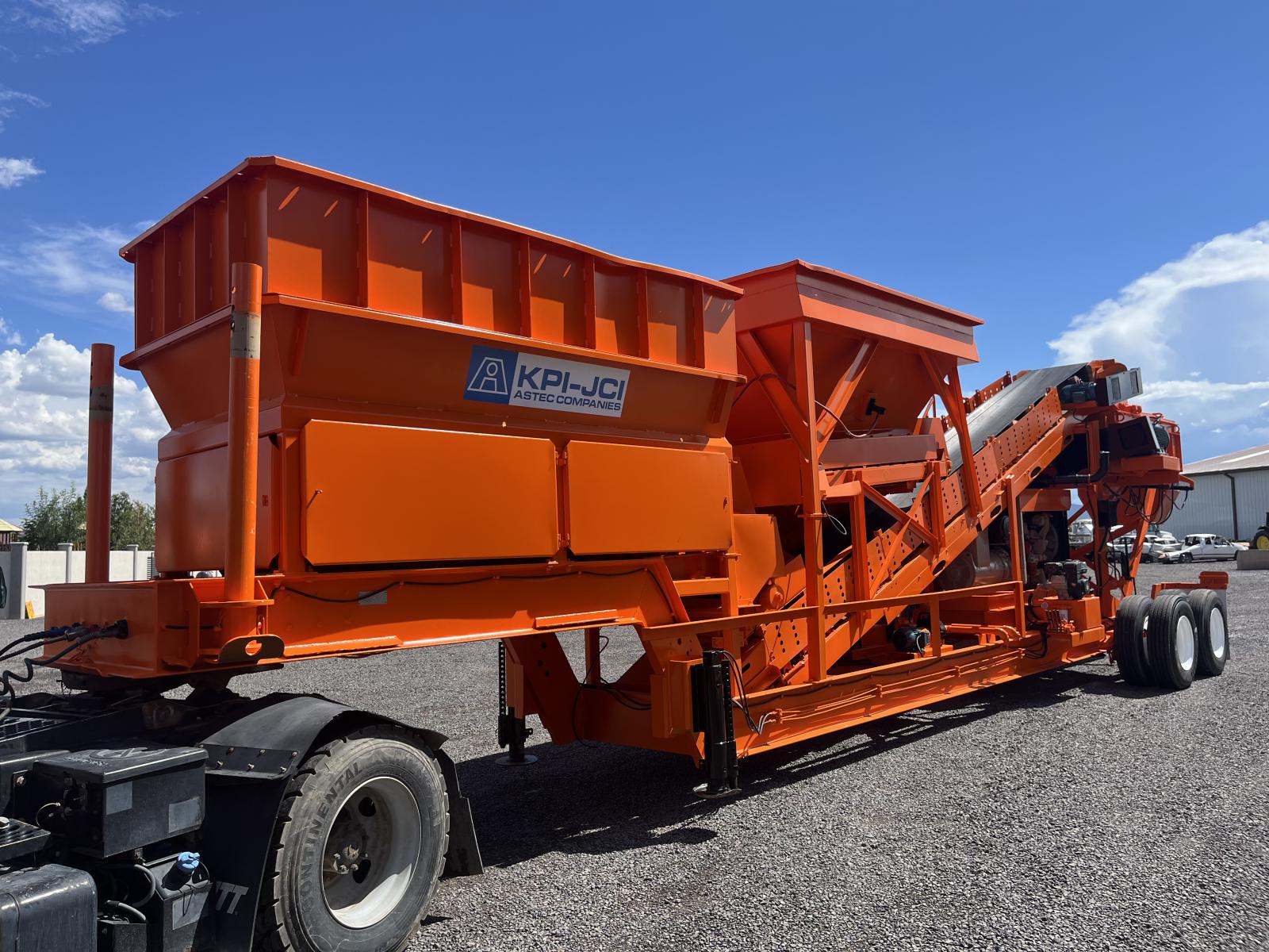 ./imagenes/INVOICE/2019/18069/KOLBERG 52 PORTABLE TWO BIN PUGMILL CONCRETE BATCH PLANT (13).JPG